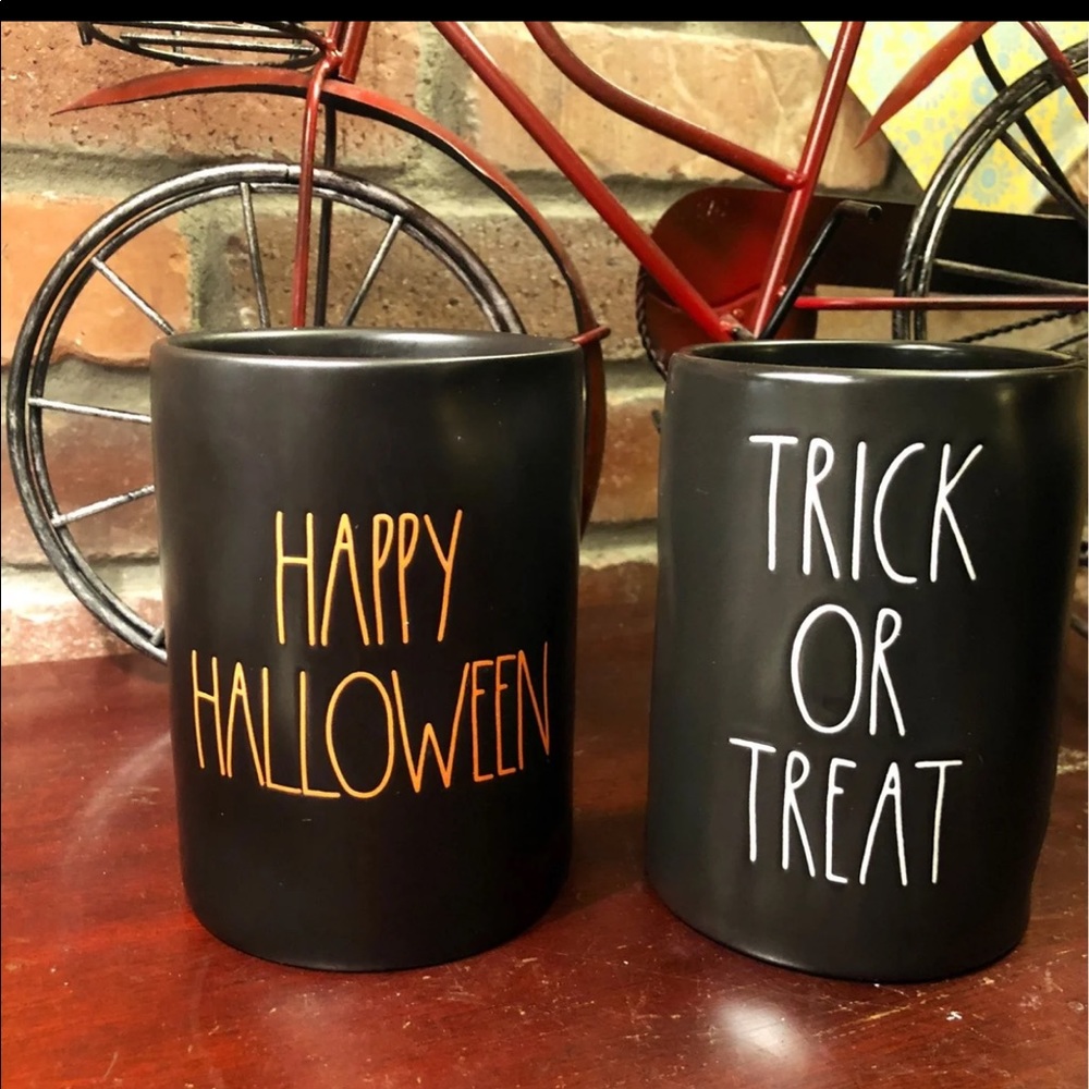 RAE DUNN HALLOWEEN CANDLEs Bundle HAPPY HALLoeen and TRICK OR TREAT Candles